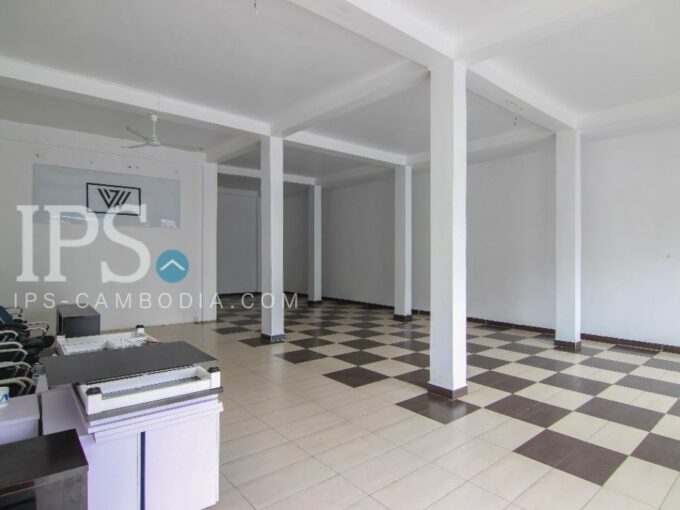 Commercial Office Space For Rent - Daun Penh Area