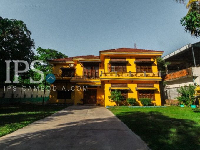 8 Bedroom Villa for Rent - Siem Reap