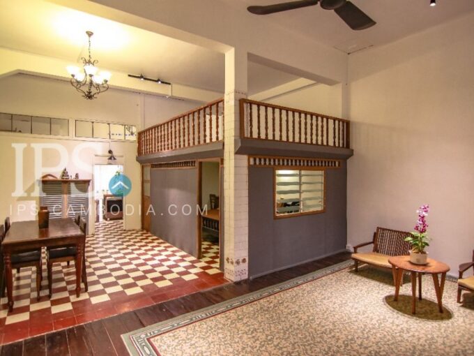 1 Bedroom Apartment  Mezzanine for Rent - Daun Penh