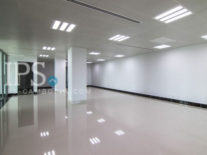182 Sqm  Office Space For Rent - Sen Sok