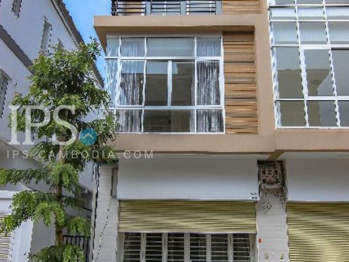 3 Storey Townhouse for Rent - Chbar Ampov