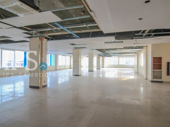 Commercial Office Space 400 sqm. for Rent - BKK1