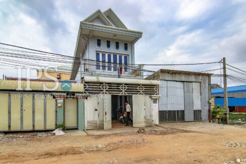 HouseFlat for Sale Near Airport