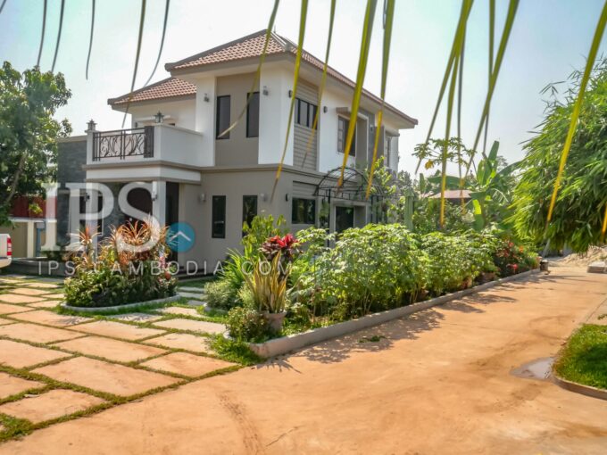 Western Style 3 Bedroom Villa For Rent - Siem Reap