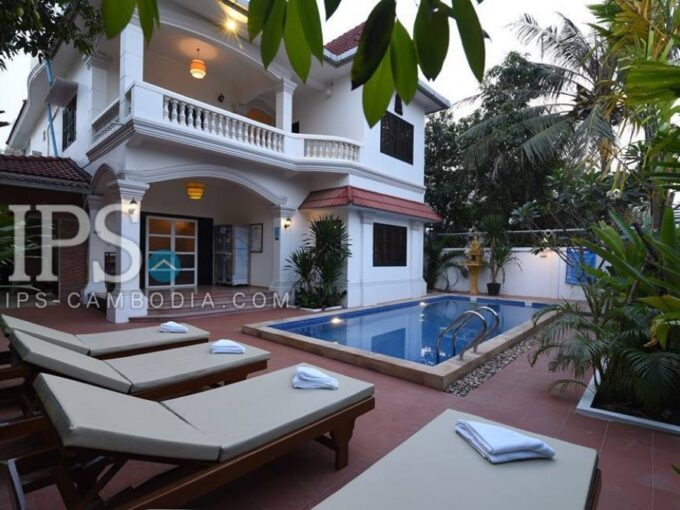 9 Bedroom Guest House For Sale  - Sala Kamreuk
