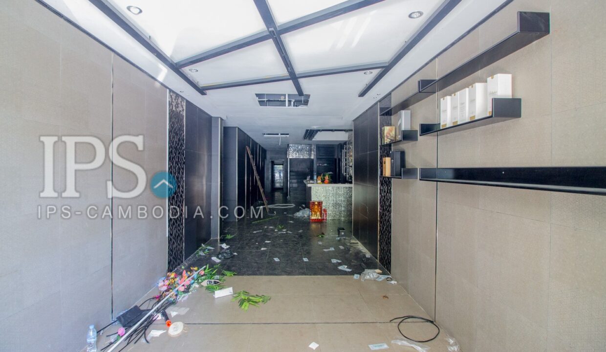 351 sqm. Commercial Space For Rent - Tonle Bassac