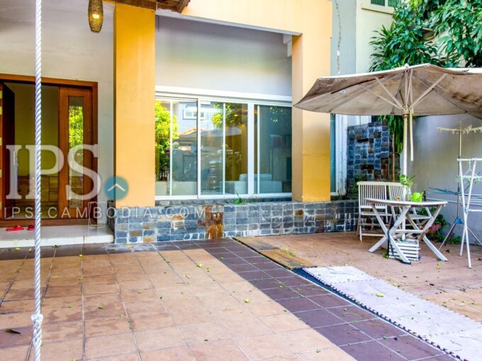 2 Bedroom Twin Villa For Rent - Bassac Garden City