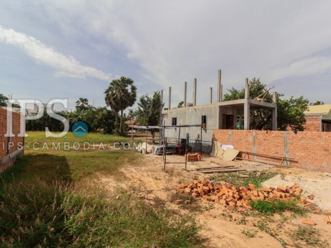 85sqm Land For Sale - Chreav