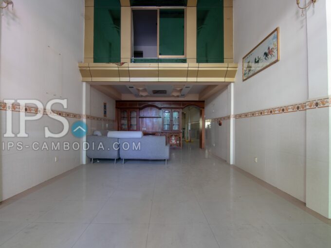 4 Bedroom Apartment For Sale - Toul Sangke
