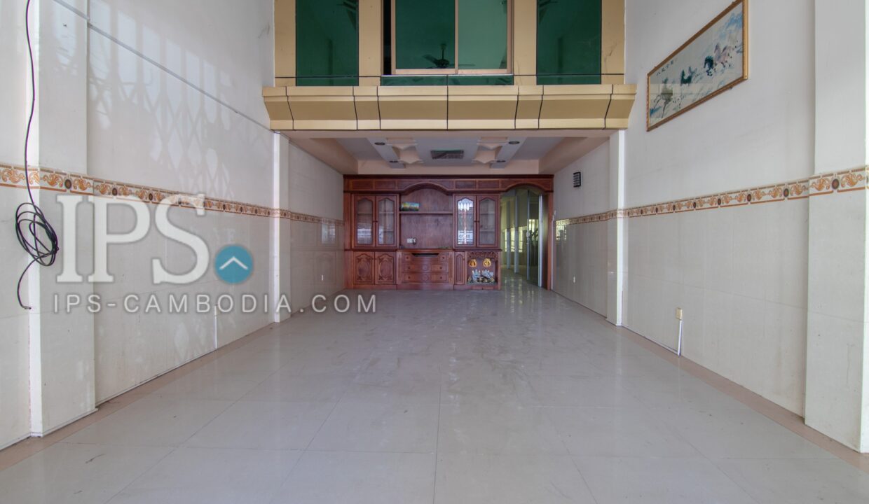 8 Bedroom Apartment For Sale - Toul Sangke