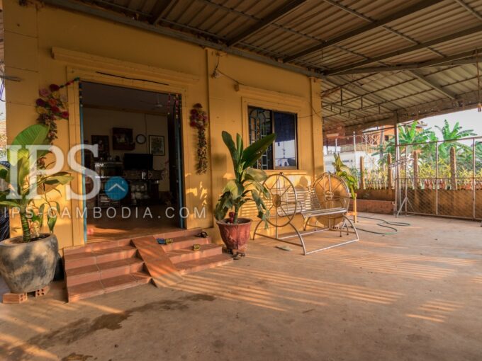 2 Bedroom House For Sale - Chreav