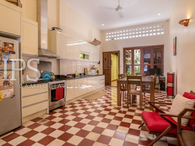 2 Bedroom Apartment For Sale  - Phsar Thmei 1