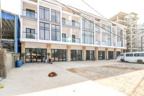 4 Bedroom Apartment For Rent - Mittapheap