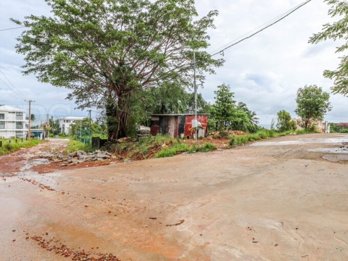600 sq.m Land For Sale - Mittapheap