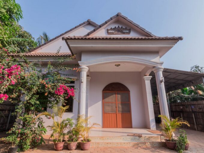 2  Bedroom House For Rent - Sala Kamreuk