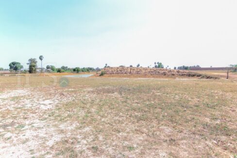 100 sqm. Land For Sales - Chreav