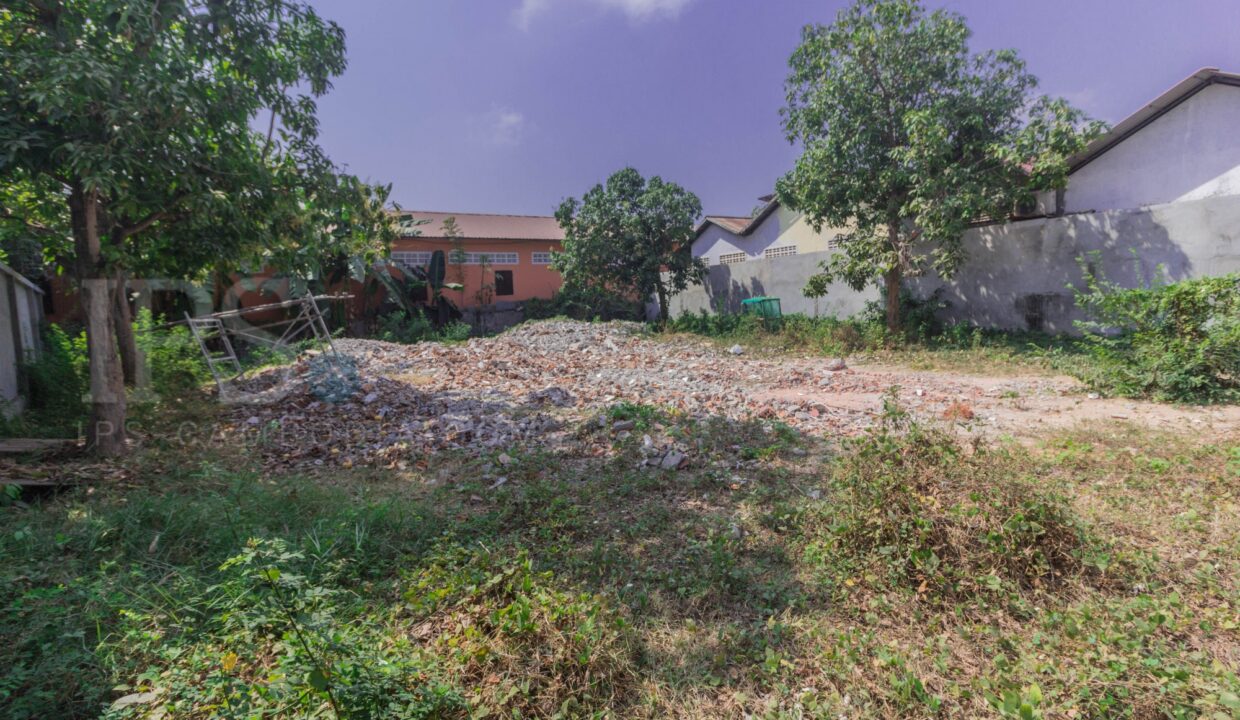 375 sq.m. Land For Sale - Wat Bo