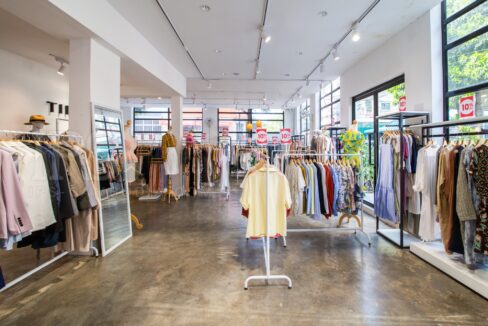 Corner Fit-Out and Lease For Sale - Toul Tum Poung