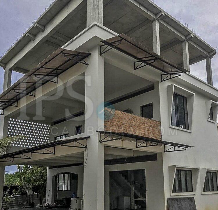 500 sq.m. House and Land For Sale - Mittapheap