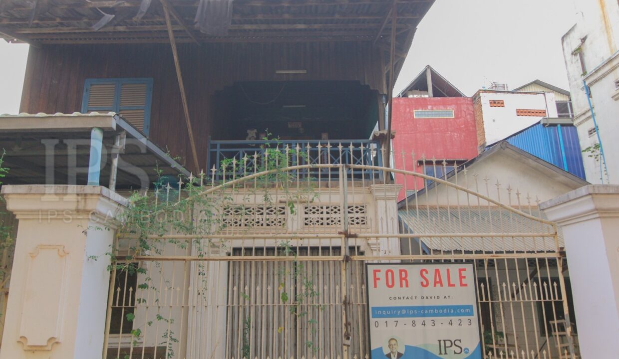 216 sq.m. Land For Sale - Slor Kram