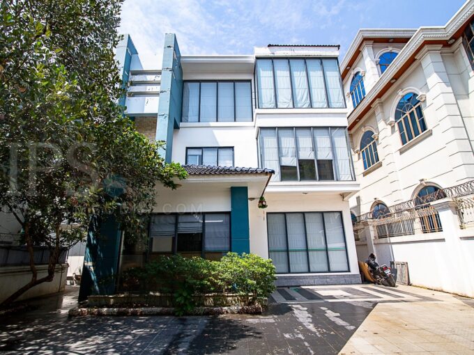 Commercial Villa  For Rent - Toul Kork