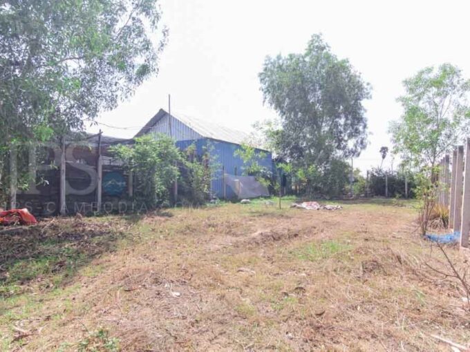 160 sq.m. Land For Sale - Sambour