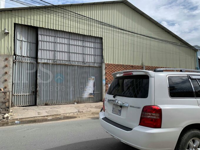 570 sq.m. Warehouse  For Rent - Sen Sok