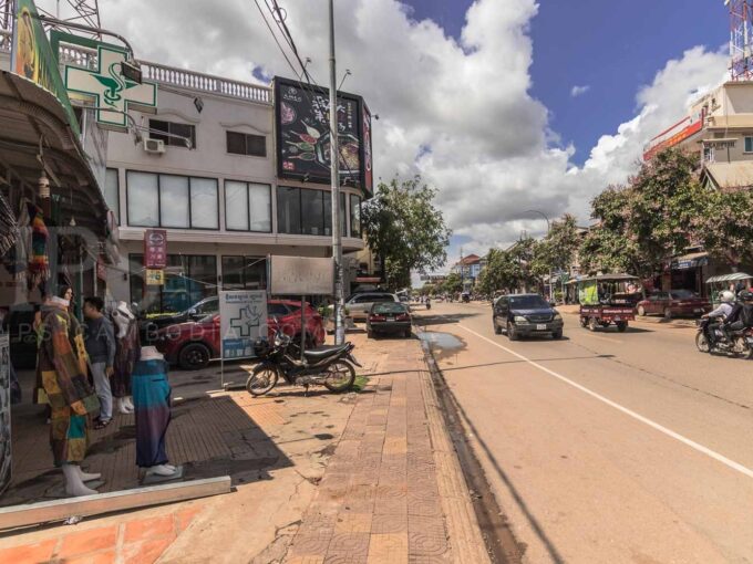 House For Sale in Old Market  Pub Street