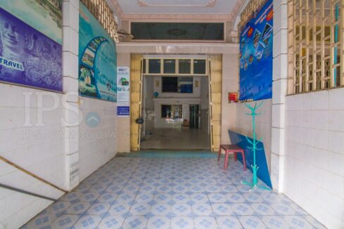 6 Bedroom Town House For Rent - Boeung Keng Kang 3