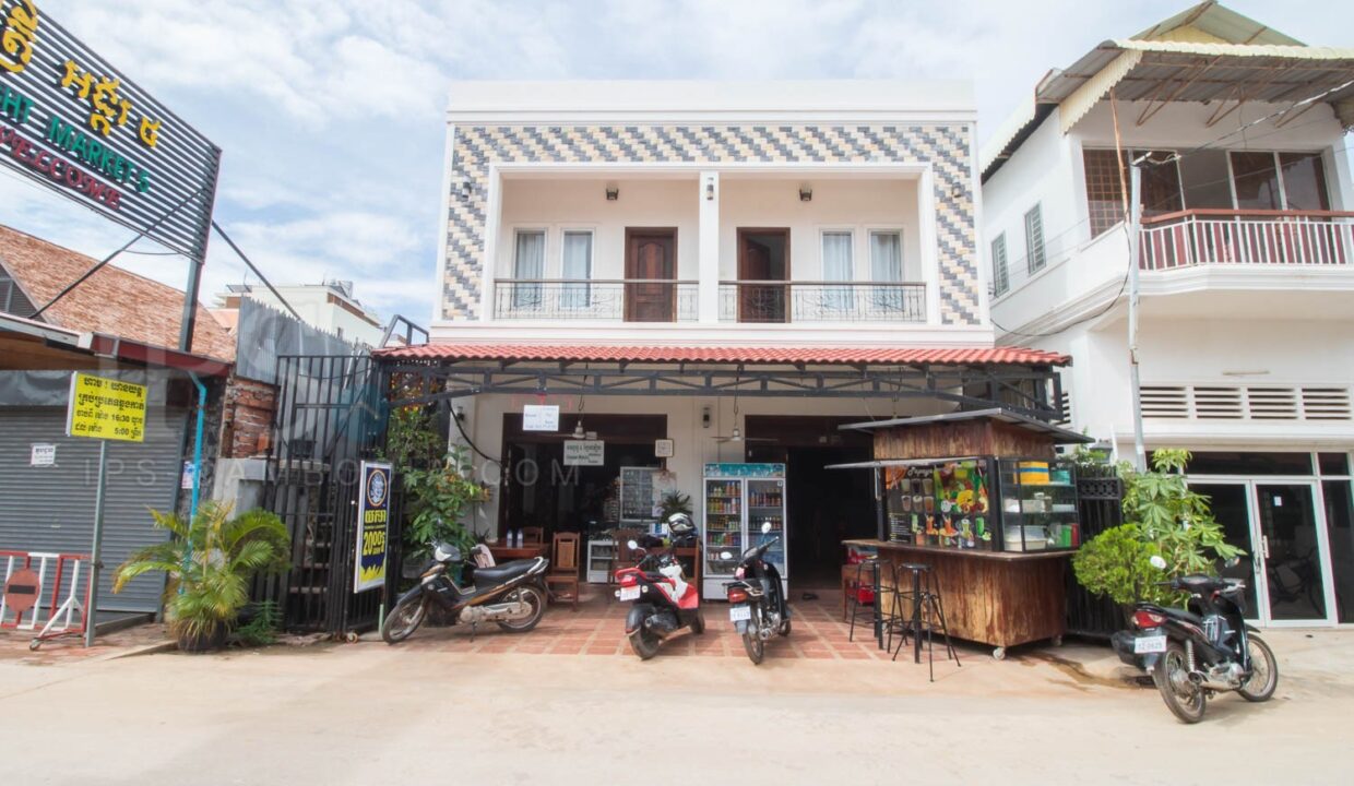 5 Bedroom Villa Behind Night Market - Siem Reap Rentals