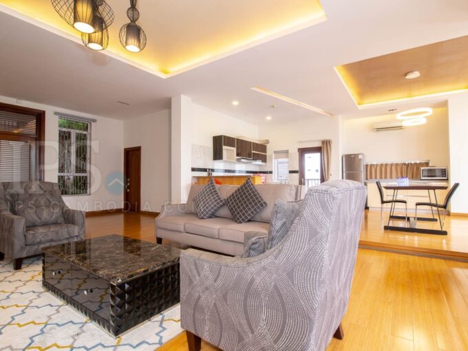 3 Bedroom Penthouse Four Rent in BKK1