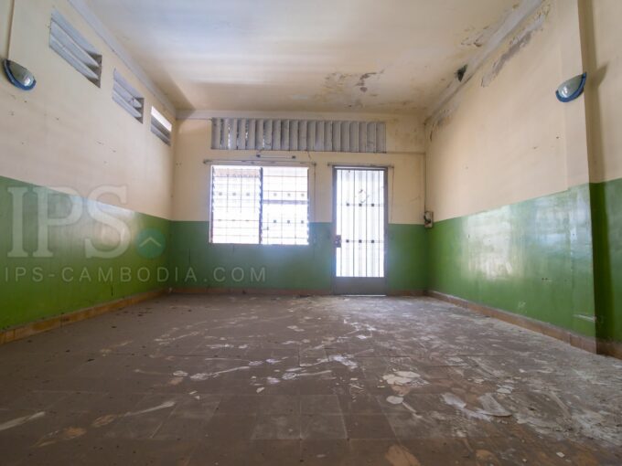 2 Bedroom Apartmet For Sale - Daun Penh