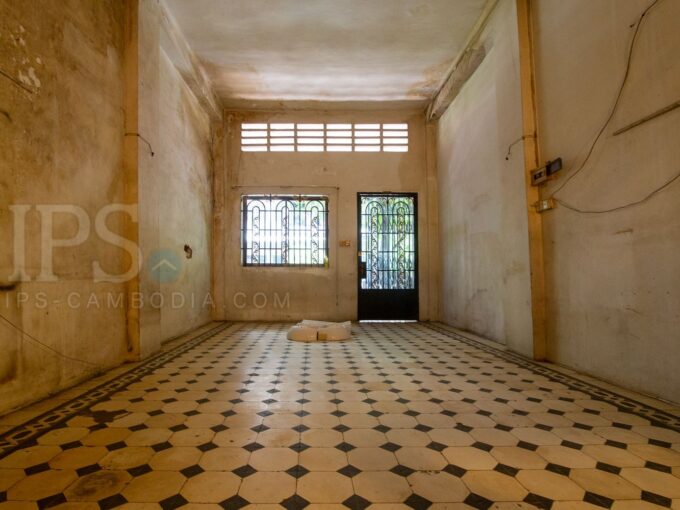 2 Bedroom Apartment For Sale - Daun Penh
