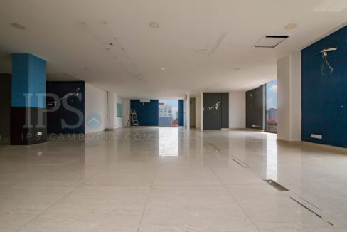 168 Sqm Office For Rent - Toul Tum Poung