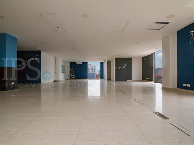 168 Sqm Office For Rent - Toul Tum Poung