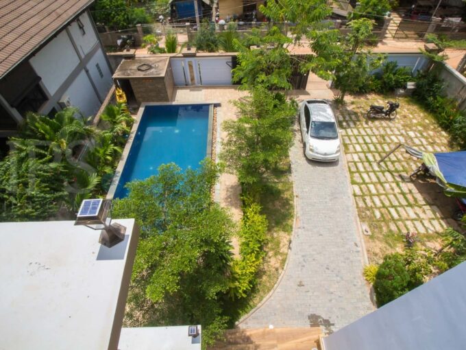 8 Bedroom Villa for Rent -Slor-Kram- Siem Reap