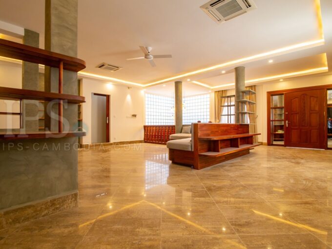 3 Bedroom Villa For Rent - Tonle Bassac
