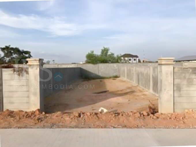 147 sq.m. Land  For Sale - Sra Ngae