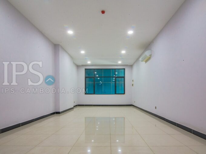 60 sq.m. Office space For Rent - 7 Makara