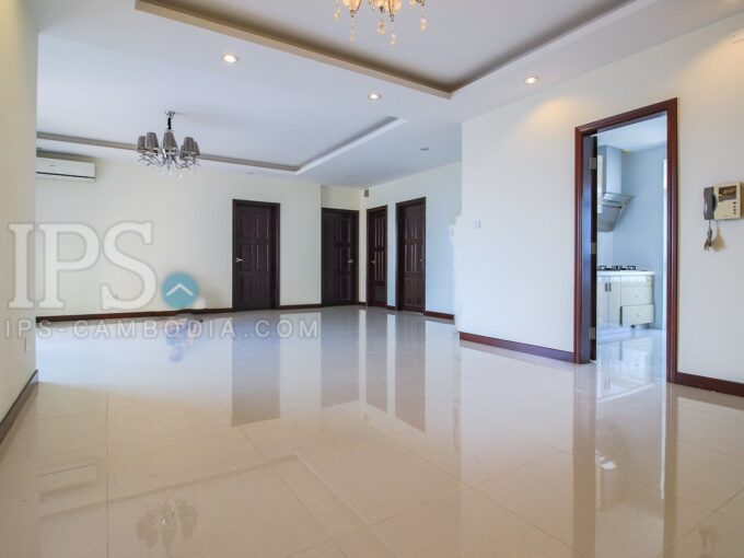 3 Bedroom Condo Unit For Rent - Tonle Bassac