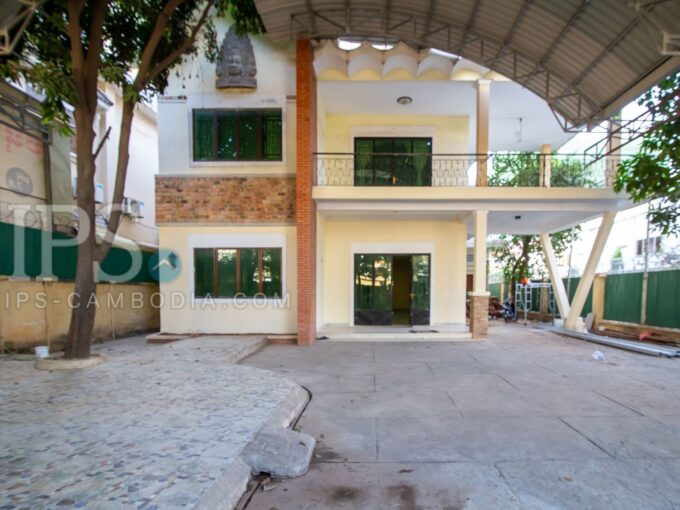 Corner Commercial Villa For Rent - BKK1
