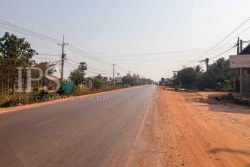 1500 Sqm Land  For Rent - Chreav