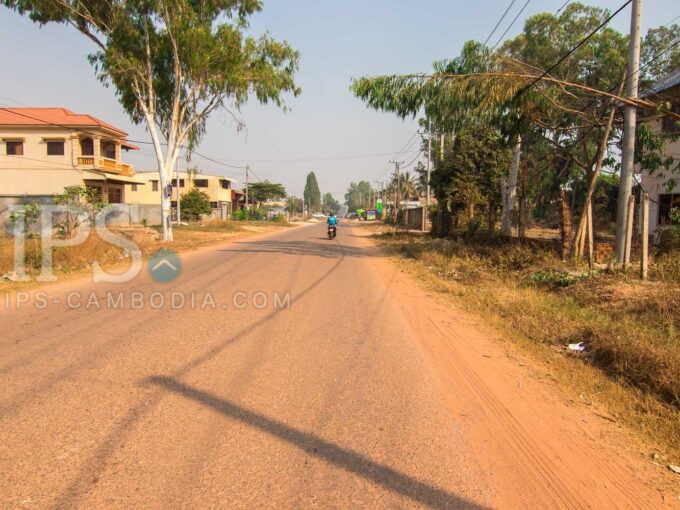1075 Sqm Land  For Rent - Chreav