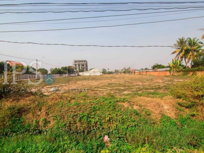 4750 Sqm Land  For Rent - Chreav