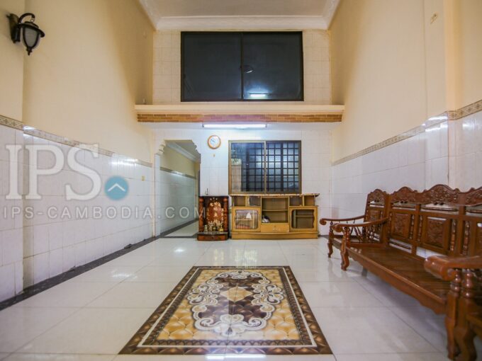 2 Bedroom Flat House  For Sale - Boeng Salang