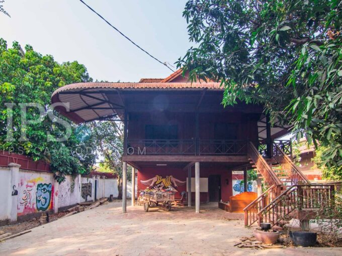 750 Sqm Land  For Sale - Slor Kram