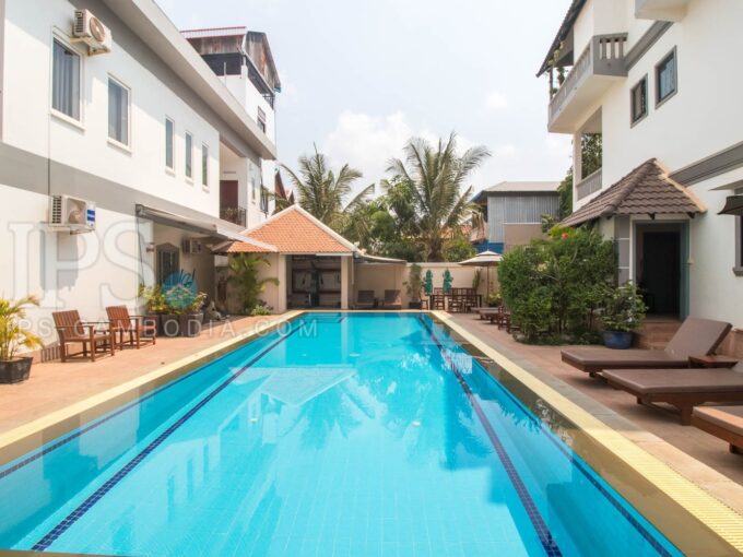 3 Bedroom  Apartment For Rent - Wat Bo