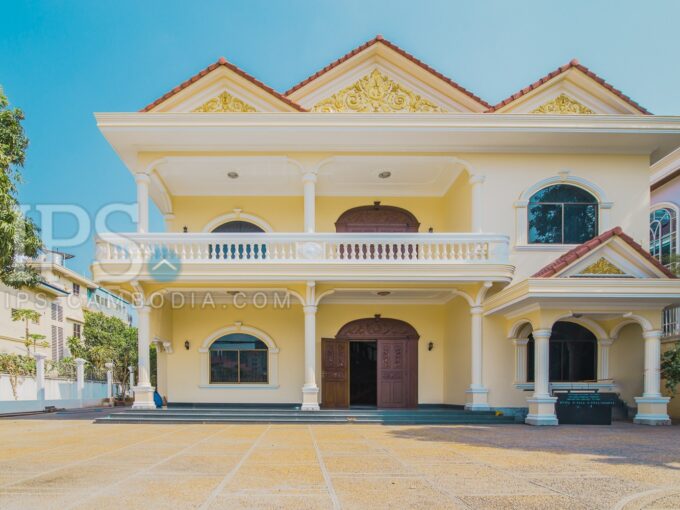 4 Bedroom Commercial Villa For Rent - Chakto Mukh