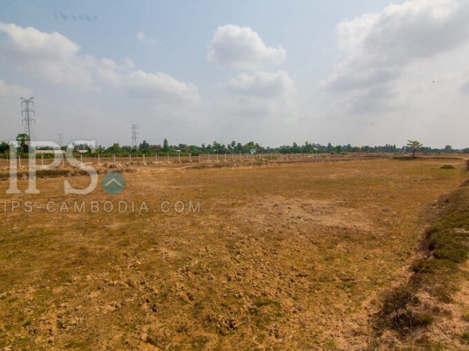 4000  Sqm Land For Sale -  Chres
