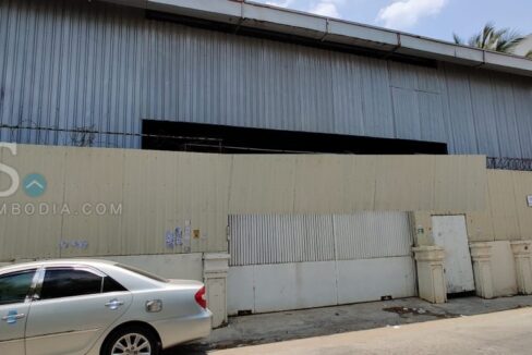 600 Sqm Warehouse For Rent - Sen Sok